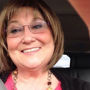 Meet your Posher, Deborah